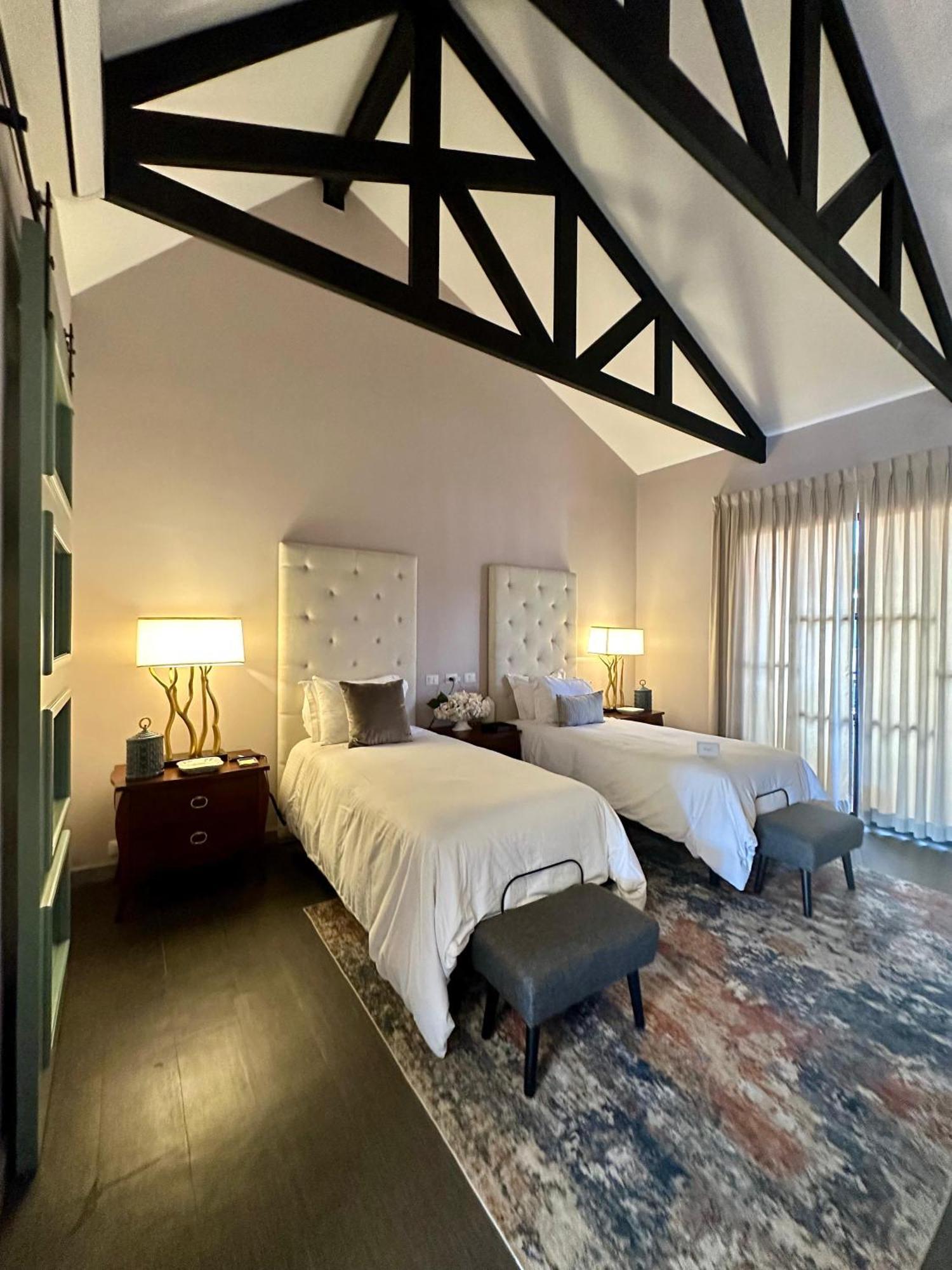 Boutique Hotel La Casona Valle de Angeles Exterior photo